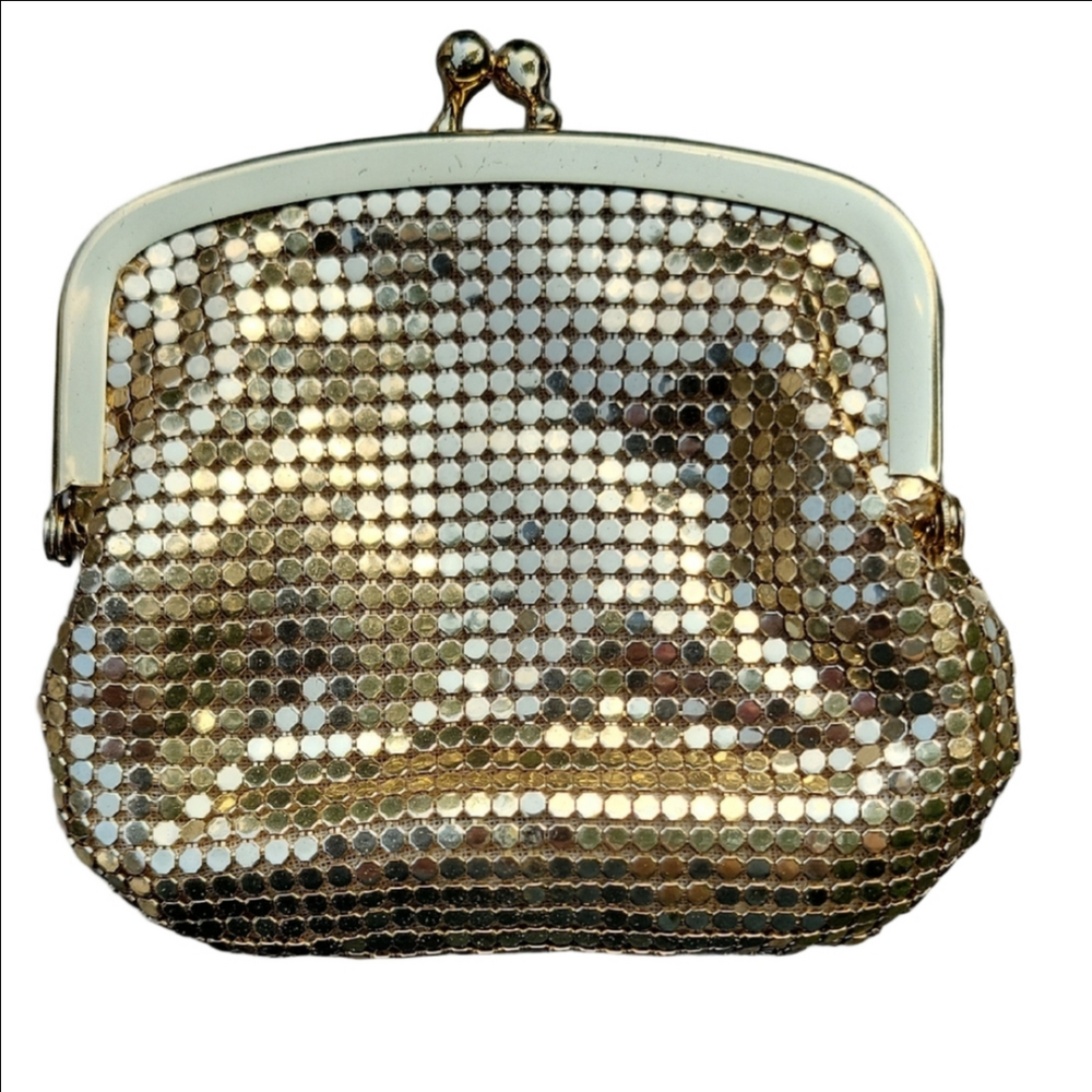 Whiting And Davis Gold Mesh Evening Coin Purse 4"×4" Kiss Lock New Vintage